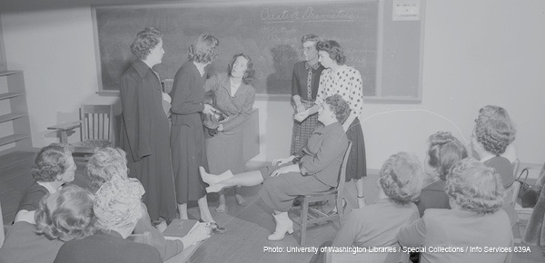 students in classroom 1950s